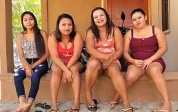 Upskirts of three Salvadorian sluts flashing their panties